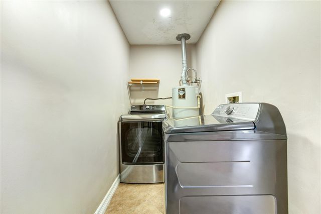 9922 Carmalee Street, Houston, TX 77075