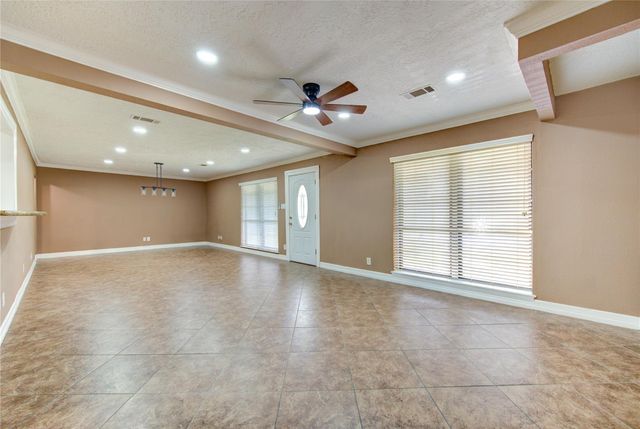 9922 Carmalee Street, Houston, TX 77075