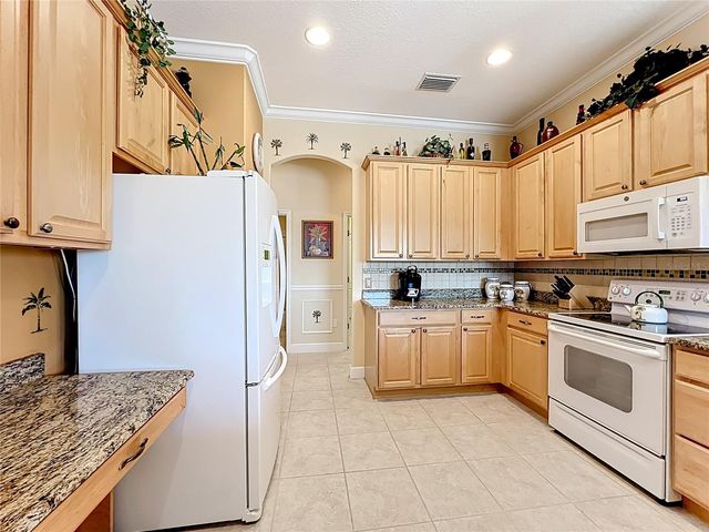 2941 CAMBERLY CIRCLE, Melbourne, FL 32940