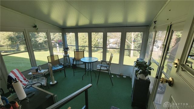 324 Oakridge Drive, Springfield, OH 45504