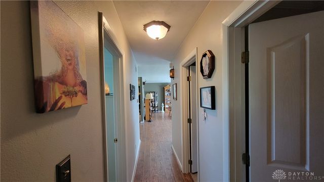 324 Oakridge Drive, Springfield, OH 45504