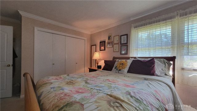 324 Oakridge Drive, Springfield, OH 45504