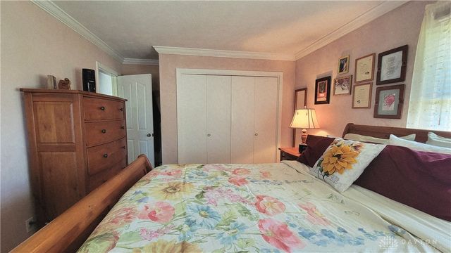 324 Oakridge Drive, Springfield, OH 45504