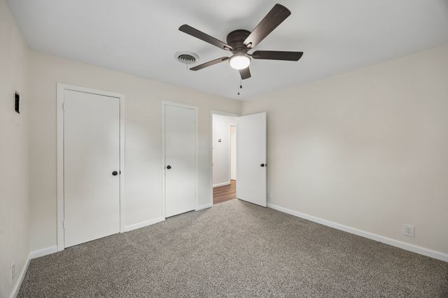 7705 Navajo Trail 7705, Lake Worth, TX 76135