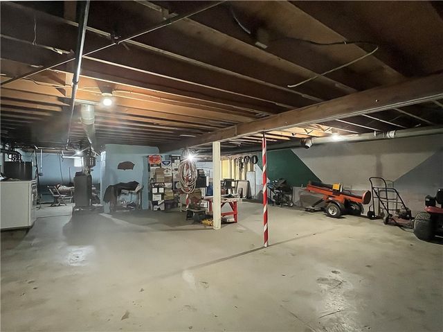 256 W Marley Rd, Jamestown, PA 16134