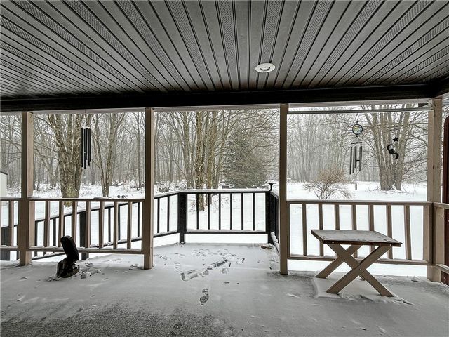 256 W Marley Rd, Jamestown, PA 16134