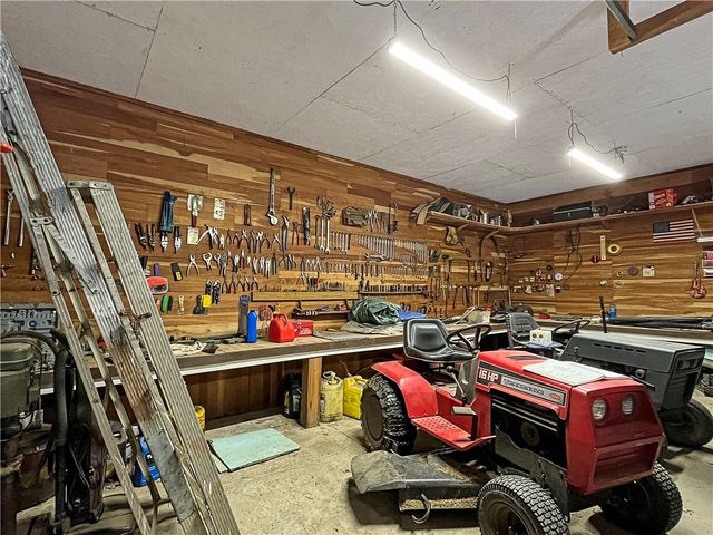 256 W Marley Rd, Jamestown, PA 16134