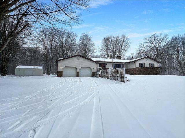 256 W Marley Rd, Jamestown, PA 16134