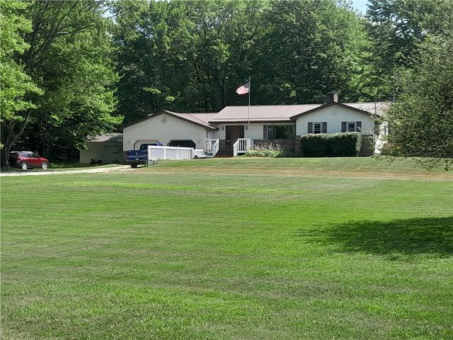 256 W Marley Rd, Jamestown, PA 16134