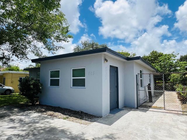 525 NW 22nd Avenue, Fort Lauderdale, FL 33311