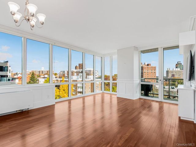 640 W 237th Street 7D, Bronx, NY 10463
