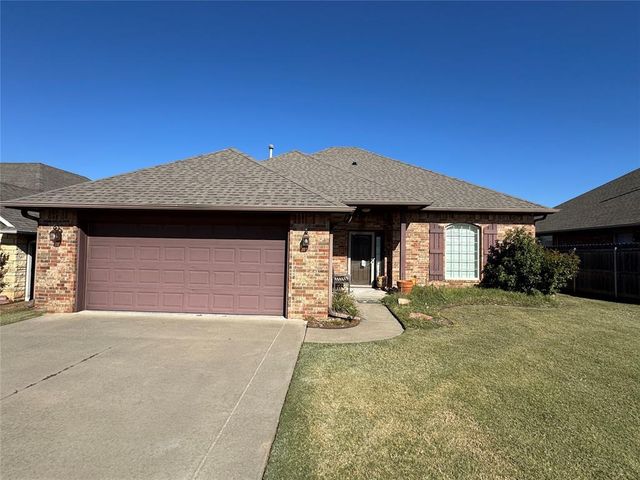 1112 Ariana Street, Shawnee, OK 74804