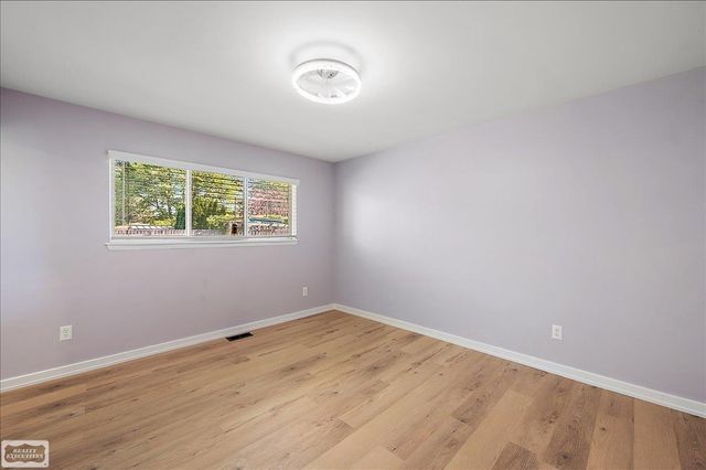 11489 Anna Lisa Street, Utica, MI 48312