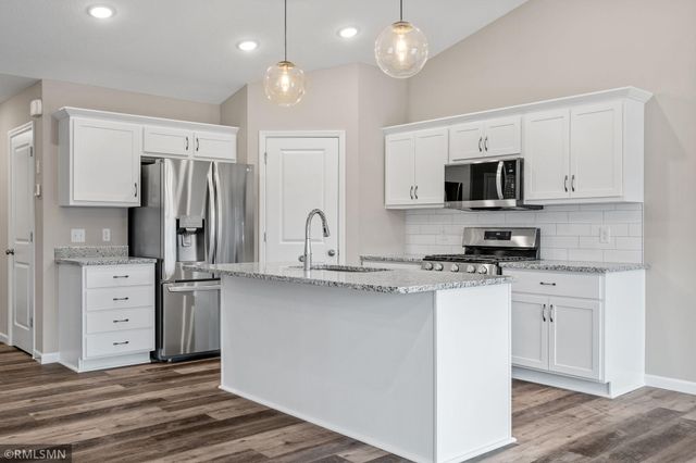 2734 Ivy Avenue NE, Saint Michael, MN 55376