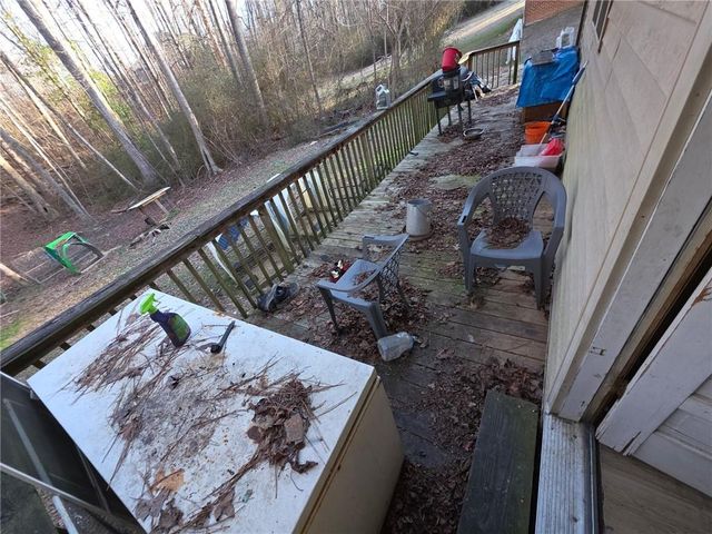 676 Hog Liver Road, Carrollton, GA 30117