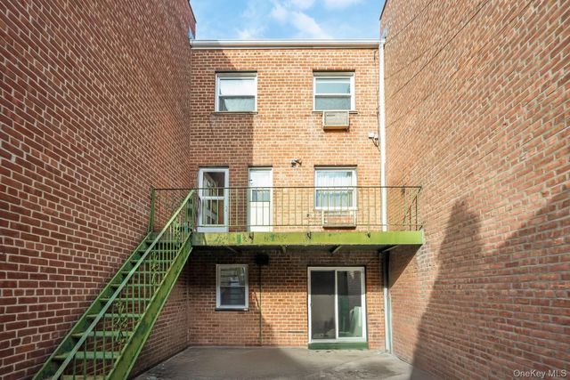 69-06 66 Road, Middle Village, NY 11379