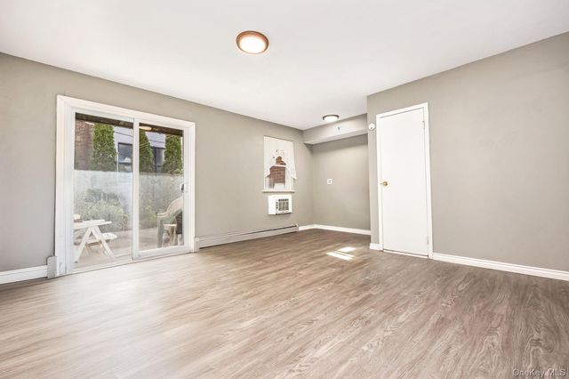 69-06 66 Road, Middle Village, NY 11379