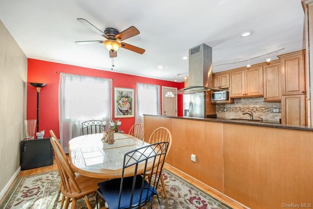 69-06 66 Road, Middle Village, NY 11379