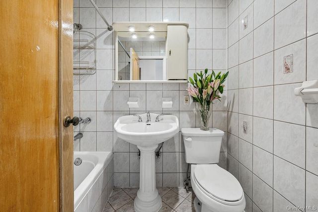 222-60 Birmington Parkway, Bayside, NY 11364