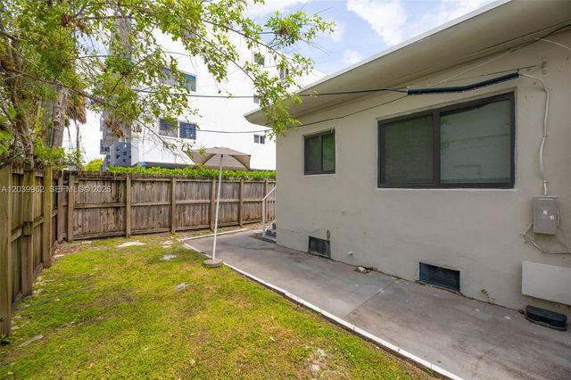 1980 Biarritz Dr, Miami Beach, FL 33141