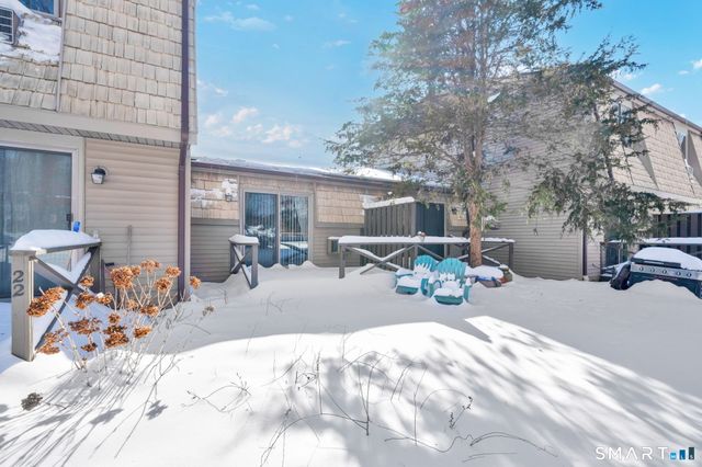 23 Locust Circle 23, Rocky Hill, CT 06067