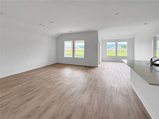 328 Texas Avenue, Farmington, AR 72730