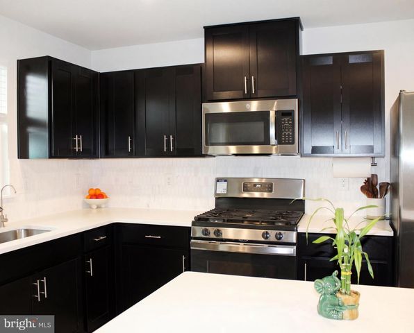 43 F PARSONS BLVD, Beverly, NJ 08010