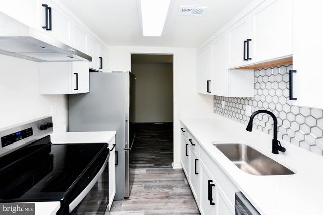 2803 WOOD HOLLOW PL, Fort Washington, MD 20744