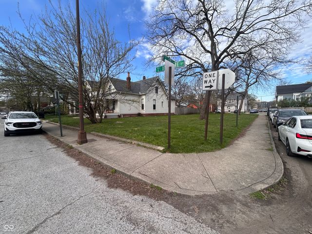 1656 N Delaware Street, Indianapolis, IN 46202