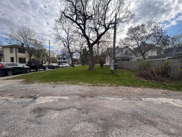 1656 N Delaware Street, Indianapolis, IN 46202