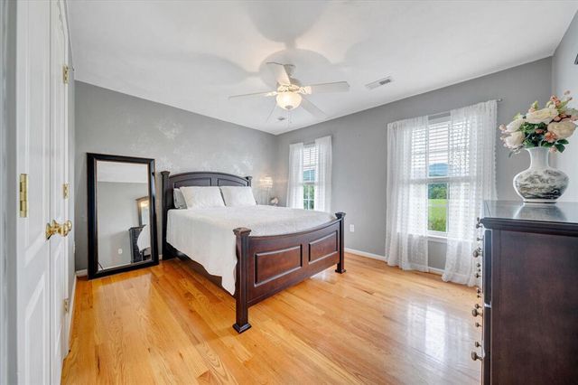 1138 Fallview DR, Vinton, VA 24179