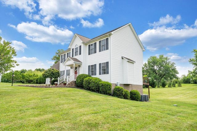 1138 Fallview DR, Vinton, VA 24179