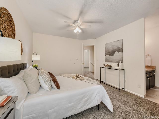 530 Snowy Owl Place, Highlands Ranch, CO 80126