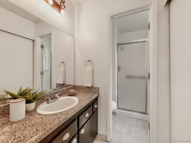 530 Snowy Owl Place, Highlands Ranch, CO 80126