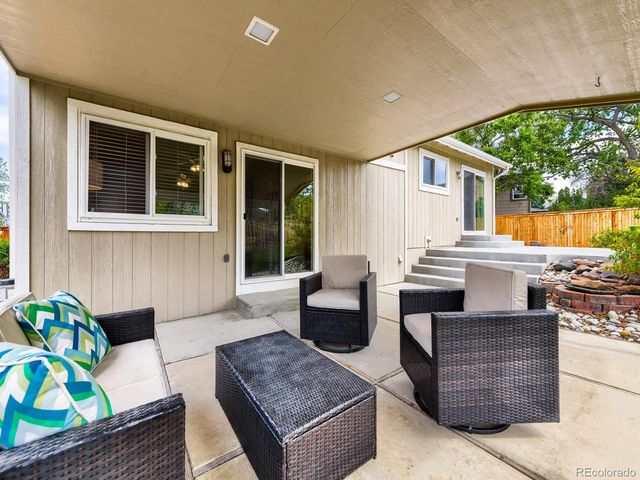 530 Snowy Owl Place, Highlands Ranch, CO 80126
