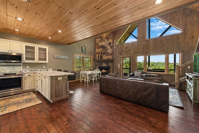 479 Big Timber Road, Mineral Bluff, GA 30559