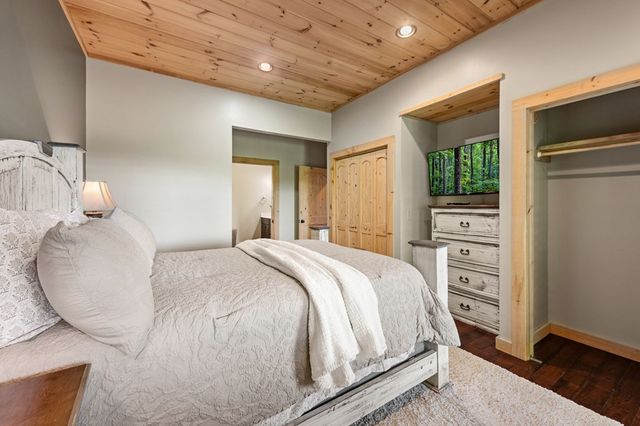 479 Big Timber Road, Mineral Bluff, GA 30559