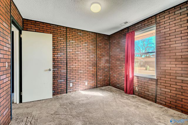 3522 Conger Road SW, Huntsville, AL 35805