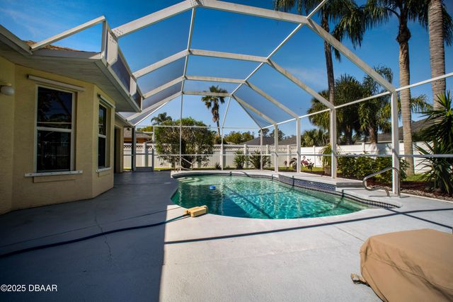 6115 Sabal Point Circle, Port Orange, FL 32128
