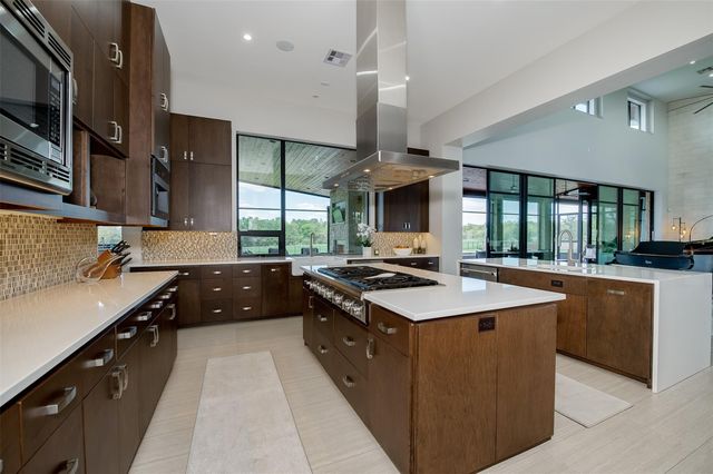 3320 Sycamore Trail, Bryan, TX 77807