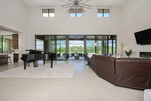 3320 Sycamore Trail, Bryan, TX 77807