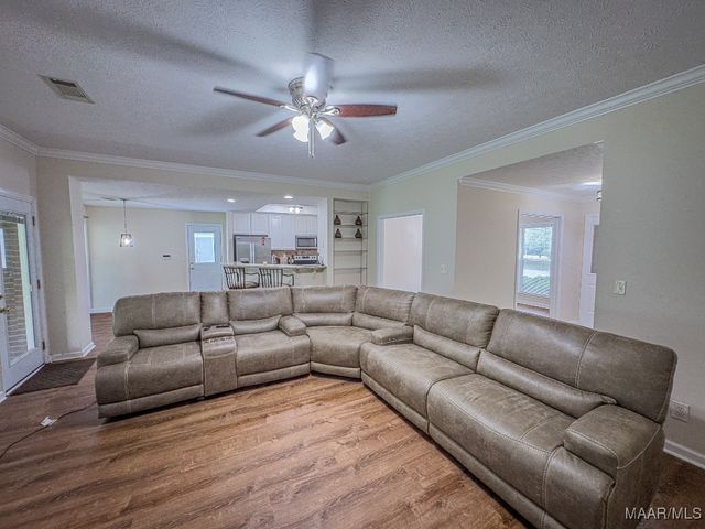 151 Gilder Court, Pike Road, AL 36064