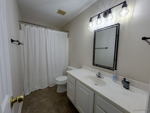 151 Gilder Court, Pike Road, AL 36064