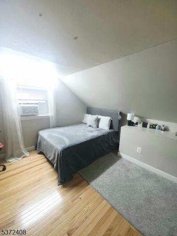 114 Riverview Rd, Pompton Lakes Boro, NJ 07442