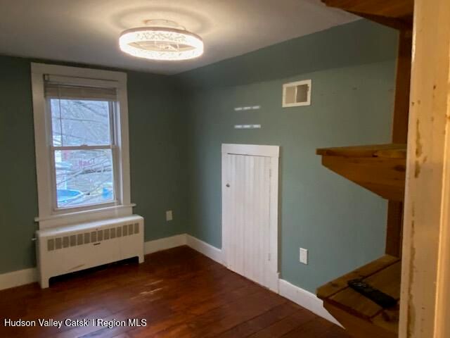 125 2nd Street, Port Ewen, NY 12417