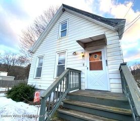 125 2nd Street, Port Ewen, NY 12417