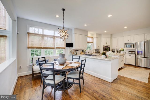 9110 WILLOW GATE LN, Bethesda, MD 20817