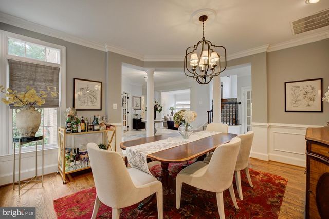 9110 WILLOW GATE LN, Bethesda, MD 20817