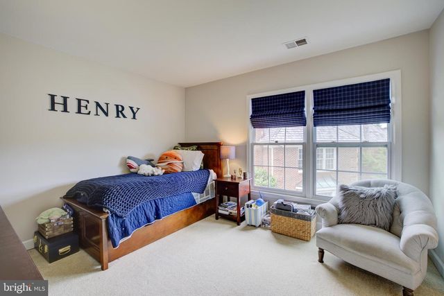 9110 WILLOW GATE LN, Bethesda, MD 20817