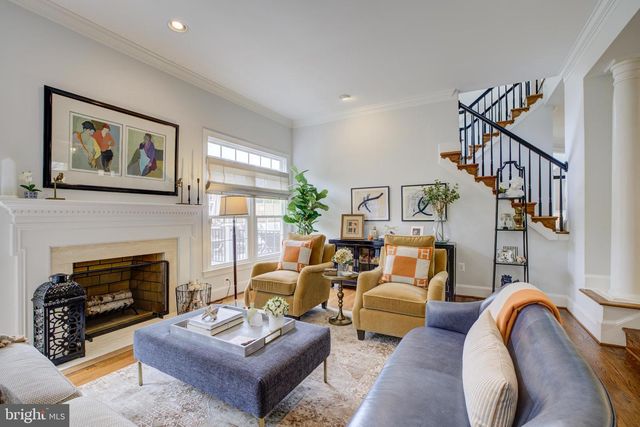 9110 WILLOW GATE LN, Bethesda, MD 20817